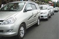 Giá cho thuê xe tự lái theo tháng.