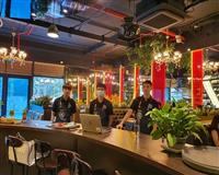 Quán pub Hà Nội nhẹ nhàng