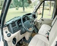 Cách kiểm tra khi thuê xe 16 chỗ Hà Nội