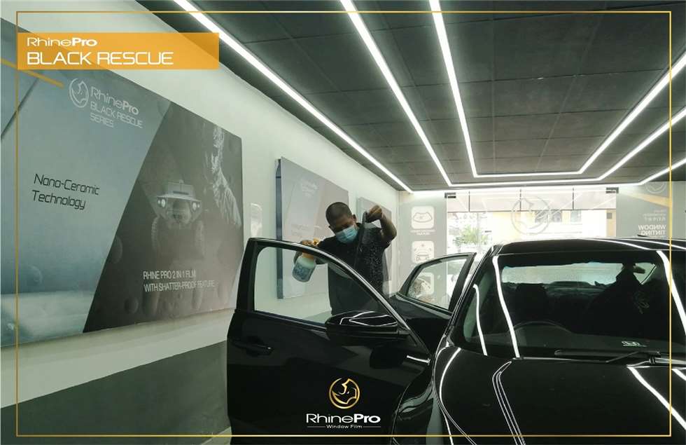 Cách sử dụng kính chống nắng để cách nhiệt