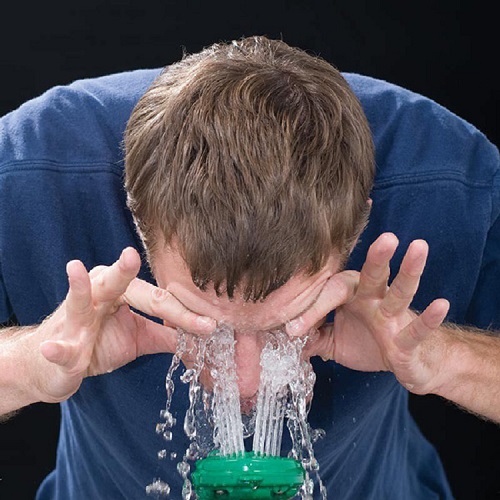 Bồn rửa mắt khẩn cấp loại đứng Inox