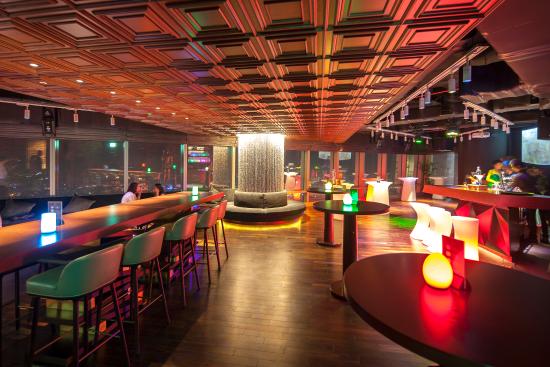 Quán pub yên tĩnh ở Hà Nội